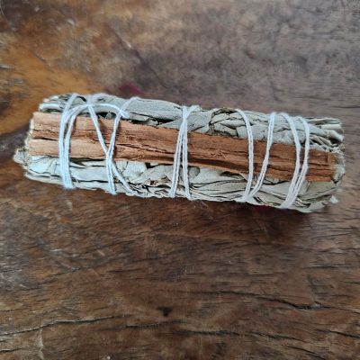 Lot d'herbes – Sauge blanche et cannelle