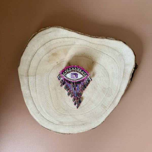 Broche oeil rose