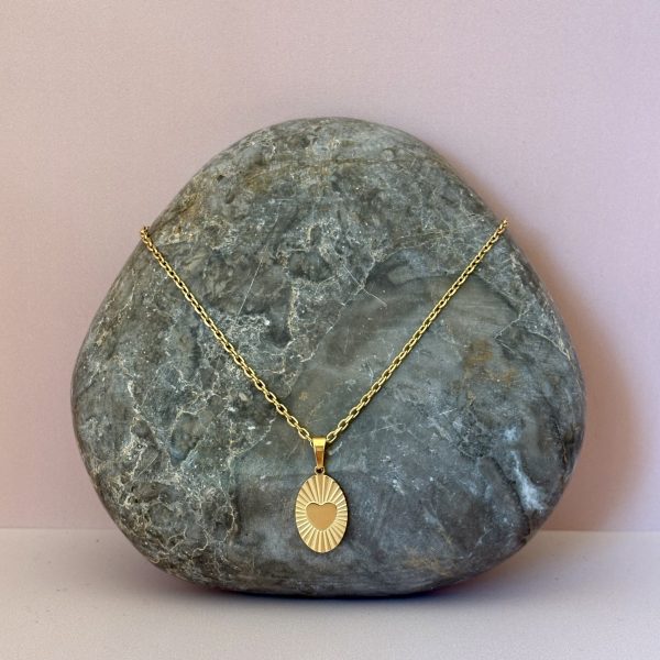 Collier à pendentif ovale en forme de cœur – Image 2